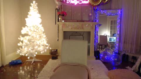 Pretty Sara online show from December 2024 02:59:02 AM