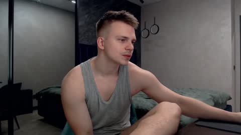 Snapshot of pretty_sweety chatting on December 2024 08:36:02 PM Justin online show from December 2024 08:36:02 PM