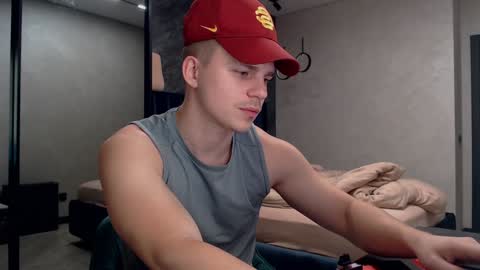 Snapshot of pretty_sweety chatting on January 2025 03:31:02 AM Justin online show from January 2025 03:31:02 AM