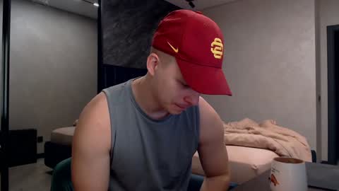 Snapshot of pretty_sweety chatting on January 2025 05:05:01 AM Justin online show from January 2025 05:05:01 AM