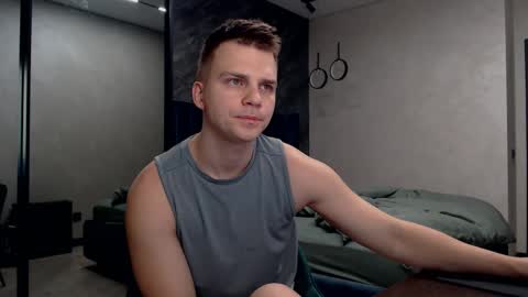 Snapshot of pretty_sweety chatting on February 2025 02:25:01 AM Justin online show from February 2025 02:25:01 AM