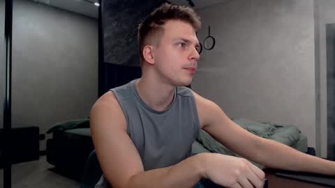 Snapshot of pretty_sweety chatting on February 2025 07:45:01 AM Justin online show from February 2025 07:45:01 AM