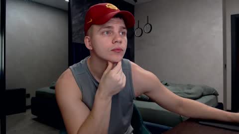 Snapshot of pretty_sweety chatting on March 2025 03:40:01 AM Justin online show from March 2025 03:40:01 AM