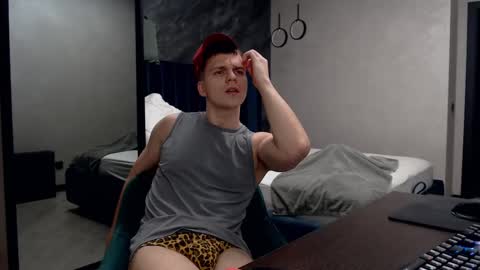 Snapshot of pretty_sweety chatting on March 2025 06:59:02 AM Justin online show from March 2025 06:59:02 AM