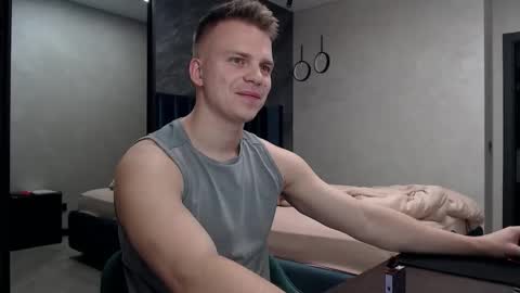 Snapshot of pretty_sweety chatting on September 2025 03:06:02 AM Justin online show from September 2025 03:06:02 AM