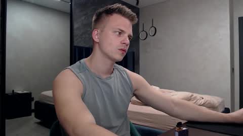 Snapshot of pretty_sweety chatting on October 2025 03:57:01 AM Justin online show from October 2025 03:57:01 AM