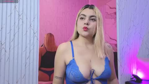Snapshot of pretty_tay chatting on May 2026 11:48:01 AM pretty_tay online show from May 2026 11:48:01 AM