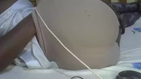 Snapshot of prettyalma chatting on March 2026 07:31:01 PM prettyalma online show from March 2026 07:31:01 PM