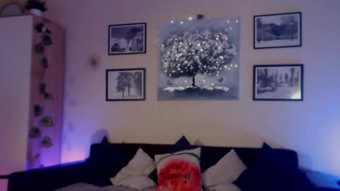 Snapshot of prettyalmaa chatting on October 2025 02:39:02 PM Alma online show from October 2025 02:39:02 PM