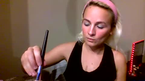 Missy  Jack online show from January 2026 01:54:01 AM