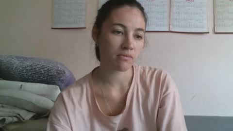 Bella online show from October 2025 09:31:01 AM