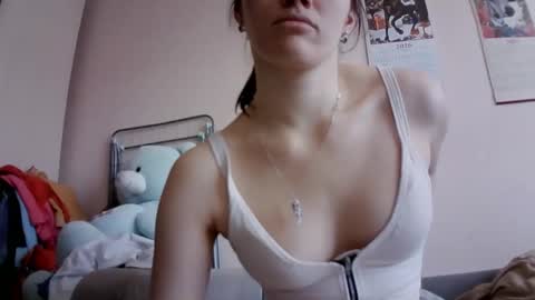 Bella online show from March 2026 07:53:01 AM