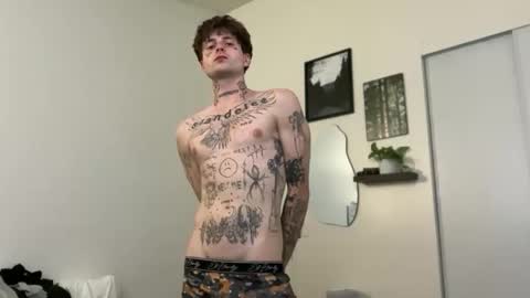 pretty boy online show from May 2026 04:20:01 AM