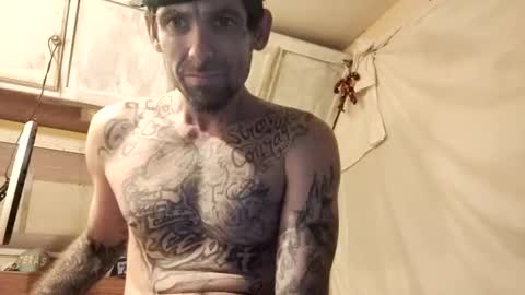 Snapshot of prettyboytatted69 chatting on January 2025 08:14:01 AM Prettyslangin69 FYPM online show from January 2025 08:14:01 AM