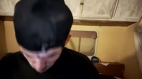 Snapshot of prettyboytatted69 chatting on January 2025 10:01:01 AM Prettyslangin69 FYPM online show from January 2025 10:01:01 AM