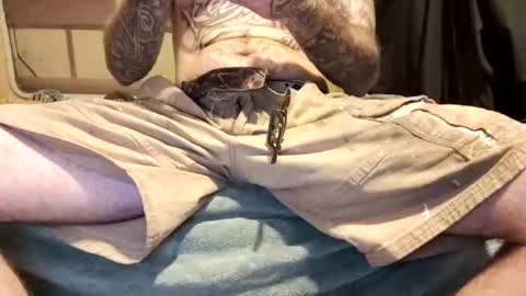 Snapshot of prettyboytatted69 chatting on February 2025 08:44:01 AM Prettyslangin69 FYPM online show from February 2025 08:44:01 AM