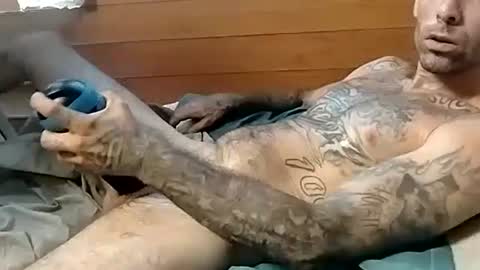 Snapshot of prettyboytatted69 chatting on September 2025 06:00:01 PM Prettyslangin69 FYPM online show from September 2025 06:00:01 PM