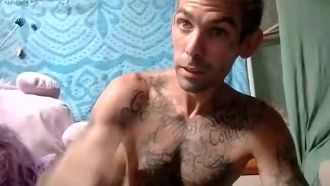 Snapshot of prettyboytatted69 chatting on October 2025 12:19:01 AM Prettyslangin69 FYPM online show from October 2025 12:19:01 AM