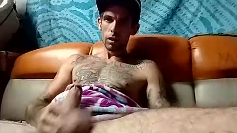 Snapshot of prettyboytatted69 chatting on October 2025 07:09:02 AM Prettyslangin69 FYPM online show from October 2025 07:09:02 AM