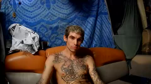 Snapshot of prettyboytatted69 chatting on November 2025 11:37:02 PM Prettyslangin69 FYPM online show from November 2025 11:37:02 PM