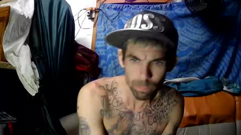 Snapshot of prettyboytatted69 chatting on November 2025 09:19:02 AM Prettyslangin69 FYPM online show from November 2025 09:19:02 AM