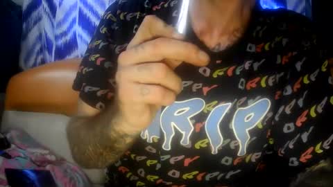 Snapshot of prettyboytatted69 chatting on November 2025 05:02:01 PM Prettyslangin69 FYPM online show from November 2025 05:02:01 PM