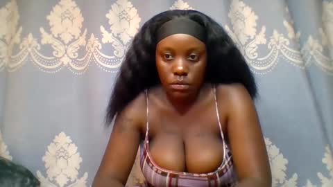 Snapshot of prettydarkskin002 chatting on April 2026 05:38:01 AM SHANIA online show from April 2026 05:38:01 AM
