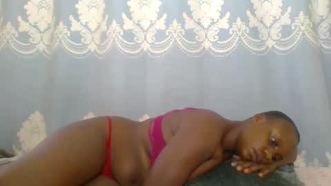 Snapshot of prettydarkskin002 chatting on May 2026 10:56:01 AM SHANIA online show from May 2026 10:56:01 AM