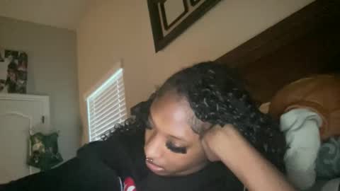 prettyfacefemale online show from March 2026 10:38:02 PM