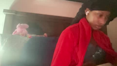 prettyfacefemale online show from April 2026 06:49:01 AM