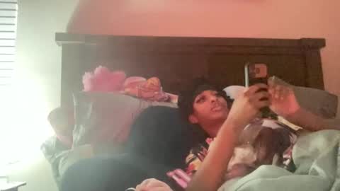 prettyfacefemale online show from April 2026 06:43:01 PM