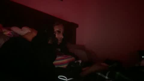 prettyfacefemale online show from April 2026 07:47:01 AM