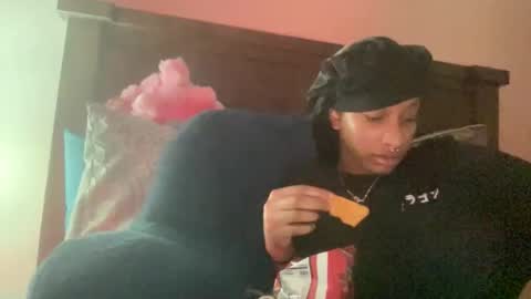 prettyfacefemale online show from May 2026 05:16:01 AM
