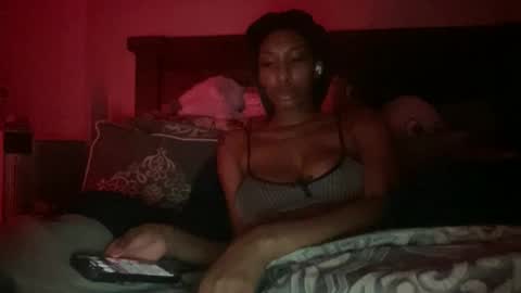 Snapshot of prettyfacefemale chatting on May 2026 07:59:02 AM prettyfacefemale online show from May 2026 07:59:02 AM