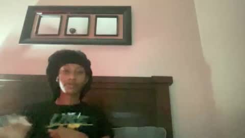Snapshot of prettyfacefemale chatting on May 2026 05:02:02 AM prettyfacefemale online show from May 2026 05:02:02 AM
