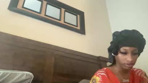 Snapshot of prettyfacefemale chatting on June 2026 07:56:01 PM prettyfacefemale online show from June 2026 07:56:01 PM