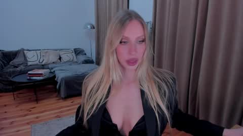 Eva online show from May 2026 11:34:01 PM
