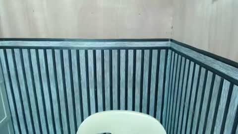 Snapshot of prettykate_04 chatting on October 2025 03:42:02 AM Kate online show from October 2025 03:42:02 AM