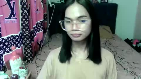 prettykhelcy online show from June 2026 11:38:02 PM