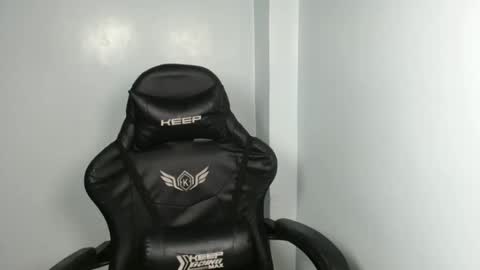 prettylittle_lady online show from March 2026 12:19:01 AM