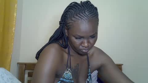 Snapshot of prettyliz30 chatting on July 2026 06:48:02 PM LILIAN online show from July 2026 06:48:02 PM