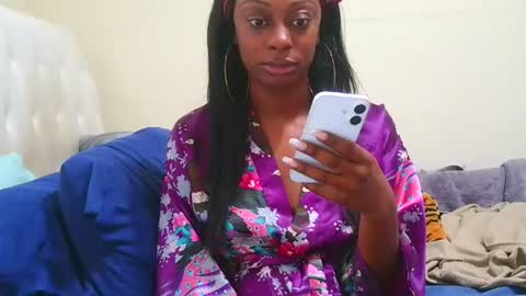 Snapshot of prettylondond chatting on July 2026 03:47:02 PM prettylondond online show from July 2026 03:47:02 PM