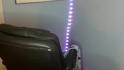 prettyluluu online show from September 2025 02:04:02 AM