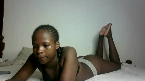 Melly online show from February 2025 02:36:02 AM