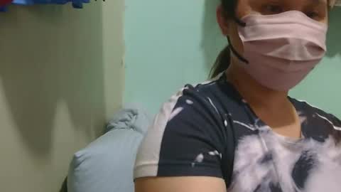 Nhing online show from October 2025 12:33:01 PM