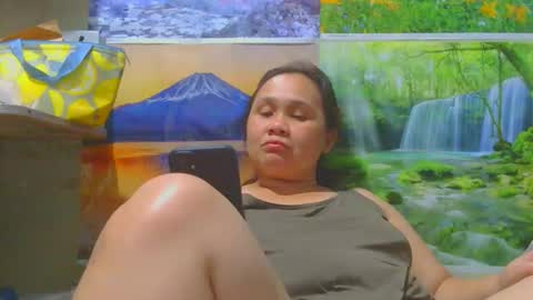 Nhing online show from November 2025 12:16:02 PM