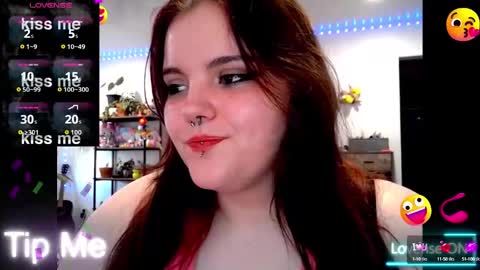 pretttypearl online show from September 2025 05:51:02 PM