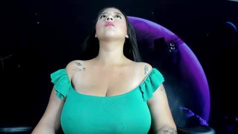 Snapshot of prettypervyx chatting on January 2025 09:18:02 PM Laura Onlyfans 40OFF online show from January 2025 09:18:02 PM