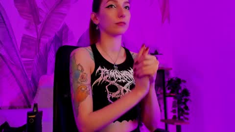 Snapshot of prettyreckess chatting on January 2025 10:52:02 AM Mila -NONUDE MODEL online show from January 2025 10:52:02 AM