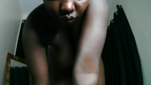 prettyreen online show from February 2026 06:45:01 PM